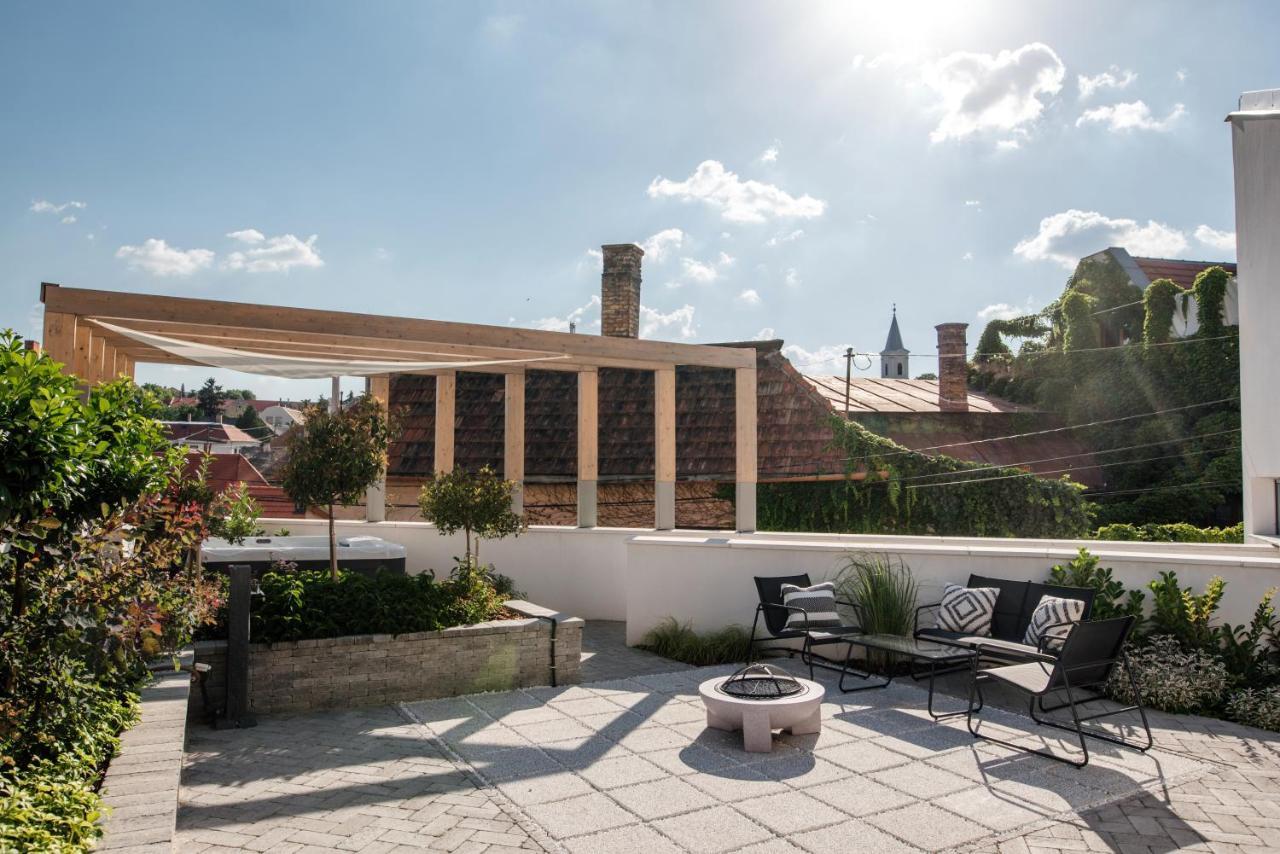 Loftlakasom**** Apart otel Veszprém Dış mekan fotoğraf