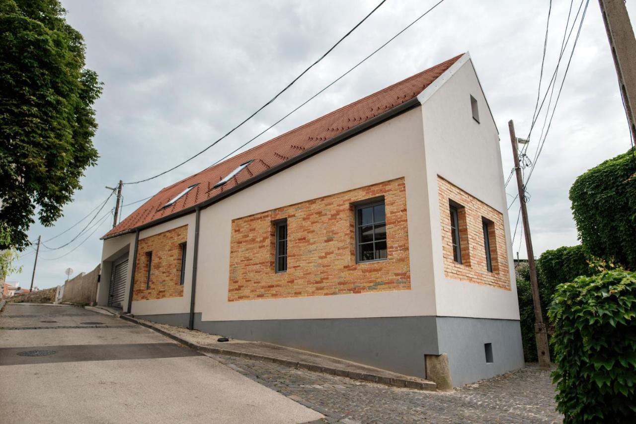 Loftlakasom**** Apart otel Veszprém Dış mekan fotoğraf