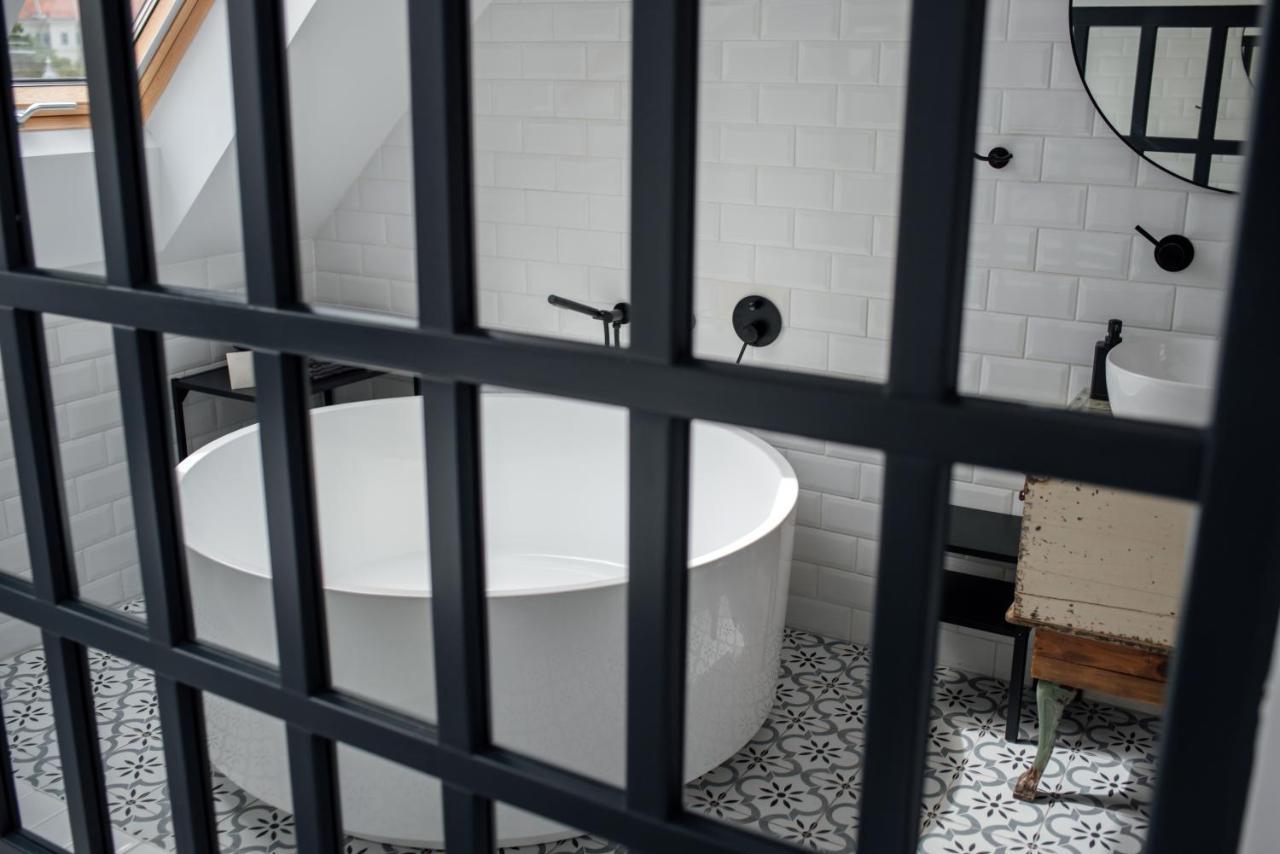 Loftlakasom**** Apart otel Veszprém Dış mekan fotoğraf
